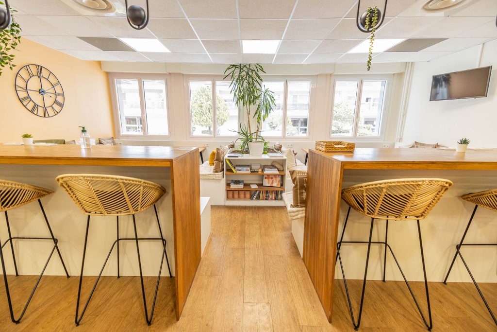28COWORKING